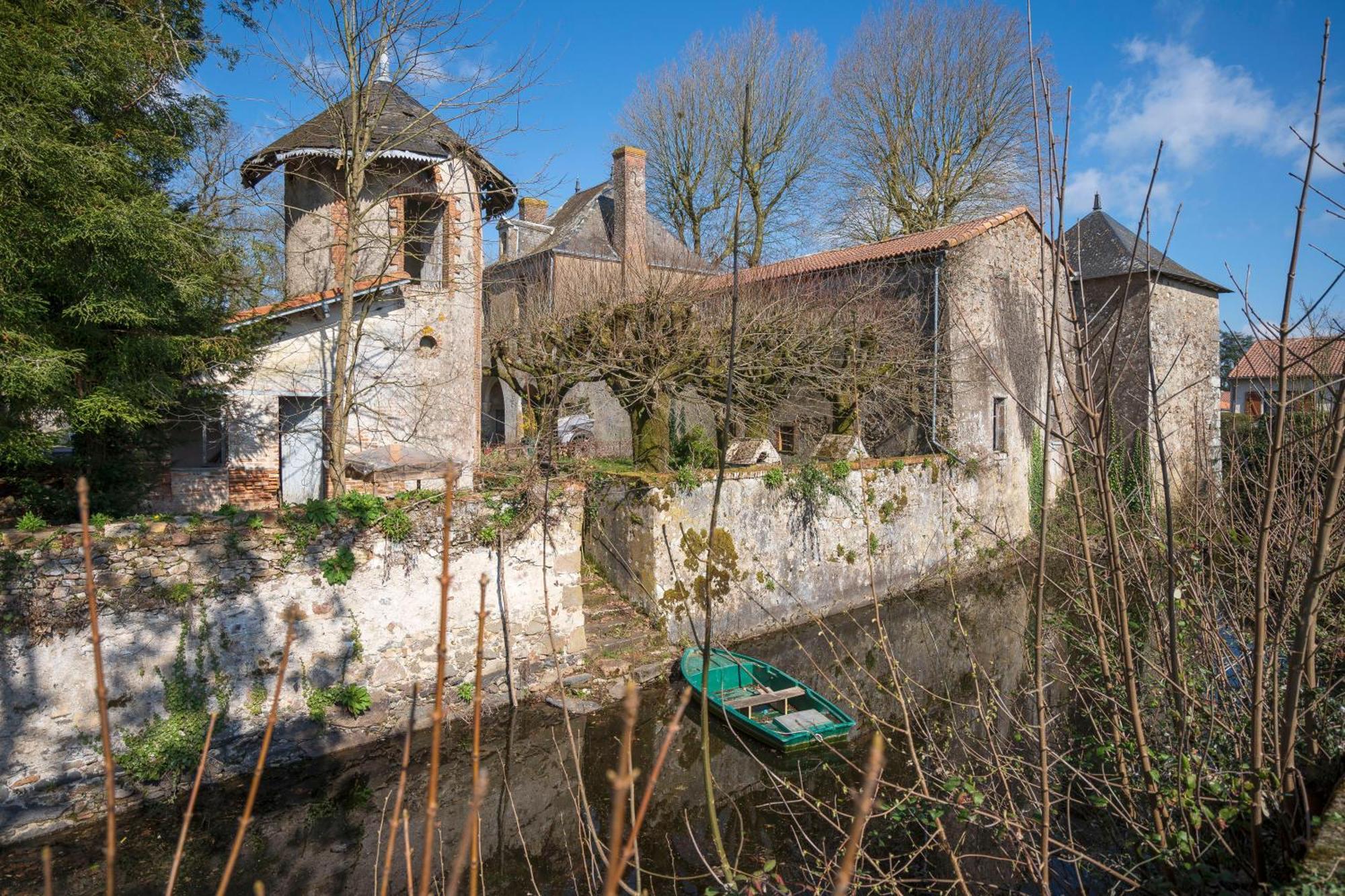 Chateau De La Tourlandry Chemille-en-Anjou Εξωτερικό φωτογραφία